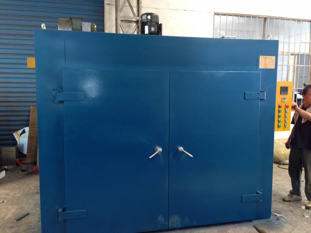 電熱鼓風干燥箱